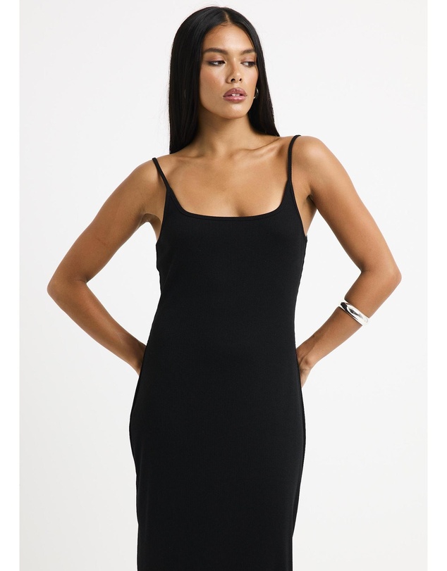 General Pants Co. Basics - Straight Neck Maxi Dress