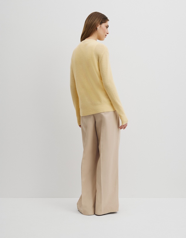 Country Road - Lightweight Crew Neck Knit
