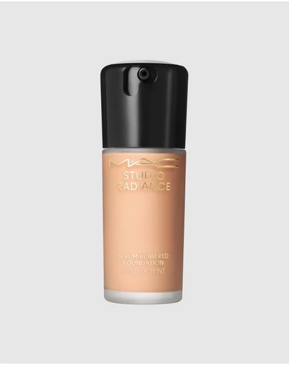 MAC - Studio Radiance Serum-Powered Foundation - NW25