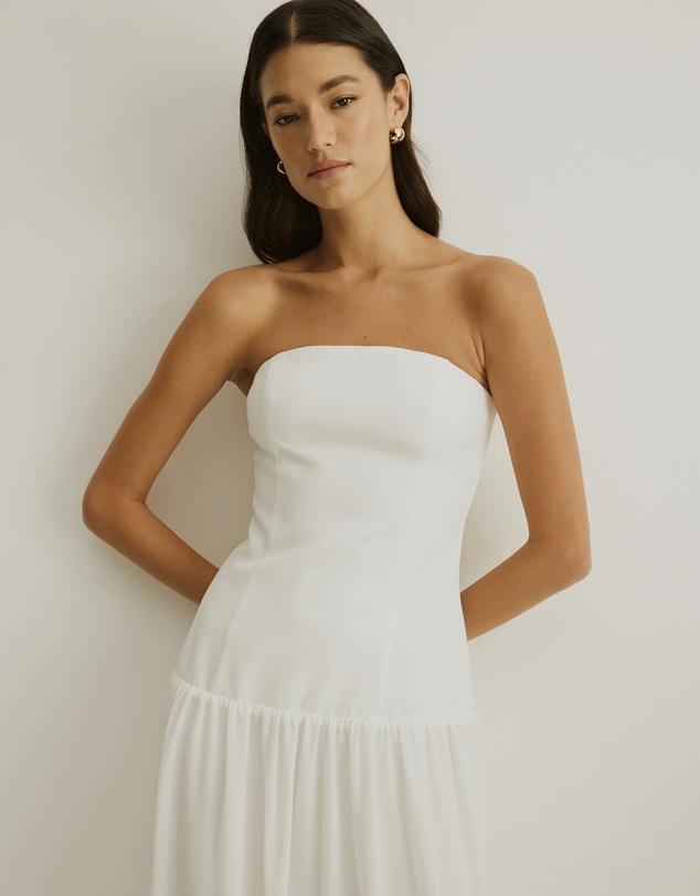 Atmos&Here - Strapless Chiffon Midi Dress