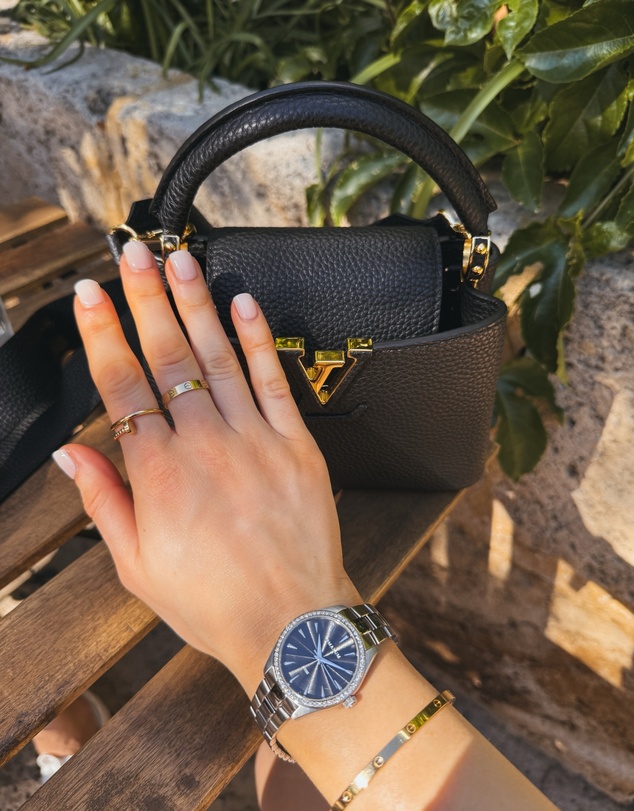 Maxum - Sydney - Black Dial & Silver Tone Case & Bracelet
