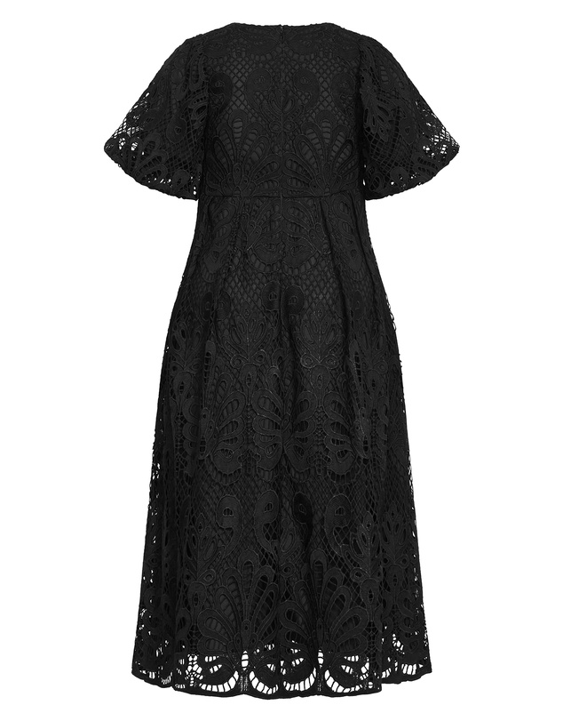 City Chic - Kylee Embroidered Midi Dress