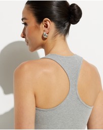 Calli - T Bar Rib Tank
