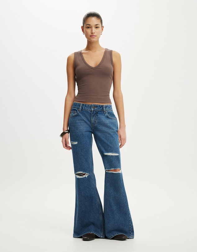 Cotton On - Low Relaxed Flare Jean