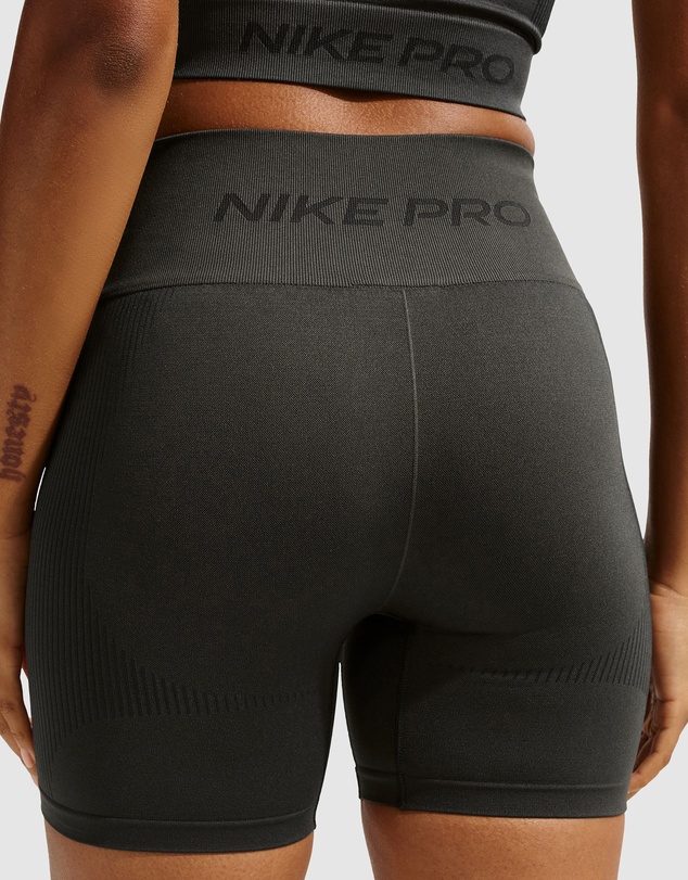 Nike - Pro Seamless Dri-FIT High-Waisted 5