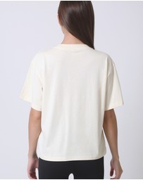 Vacancy Co - Polaroid Rise Tee