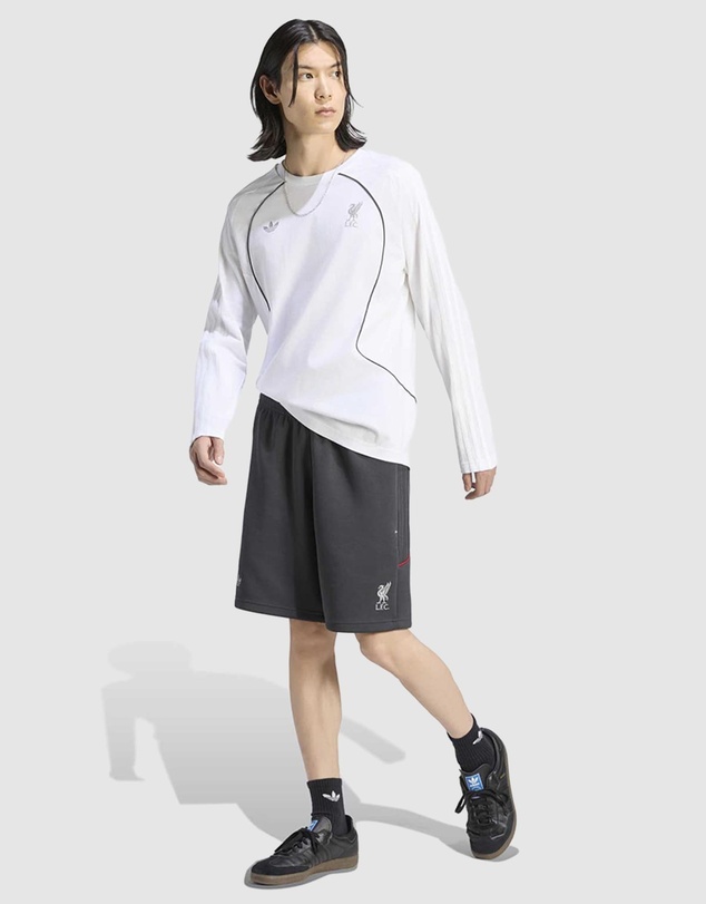 adidas Originals - Liverpool FC Spacer Teamgeist 26 Cutline Shorts