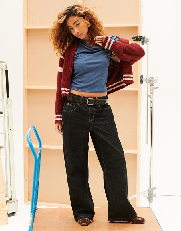 BDG By Urban Outfitters - BDG Jaya Baggy Rinse Jeans
