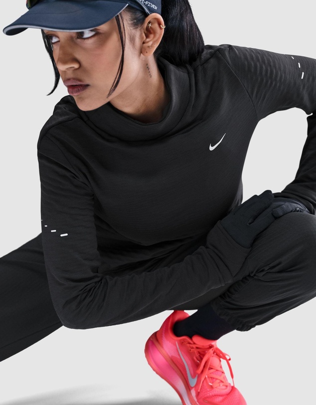 Nike - Swift Therma-FIT Turtle-Neck Running Top
