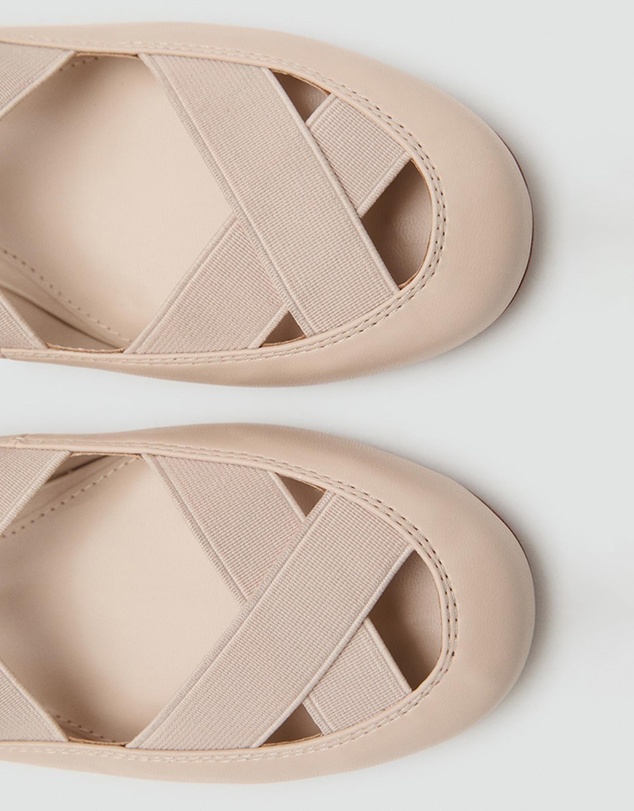 M.N.G - Swan Shoes