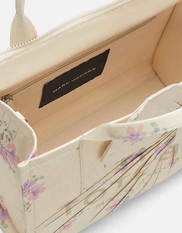 Marc Jacobs - The Medium Tote
