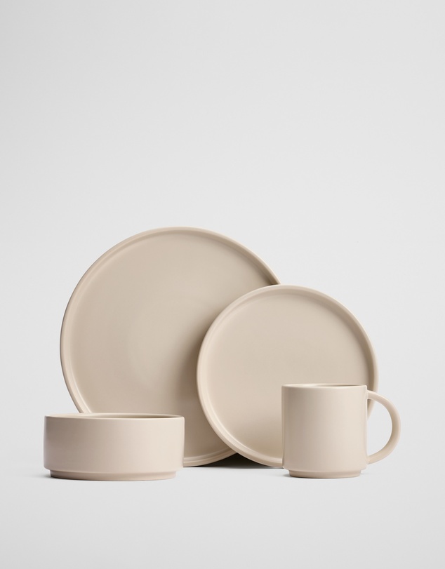 Country Road - Stakk 16-piece Dining Set