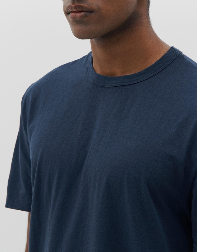 Bassike - slim fit t.shirt