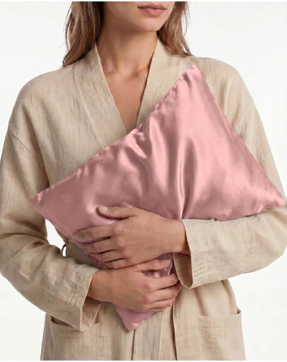 SILK MAGNOLIA - Silk Travel Pillow and Silk Pillowcase