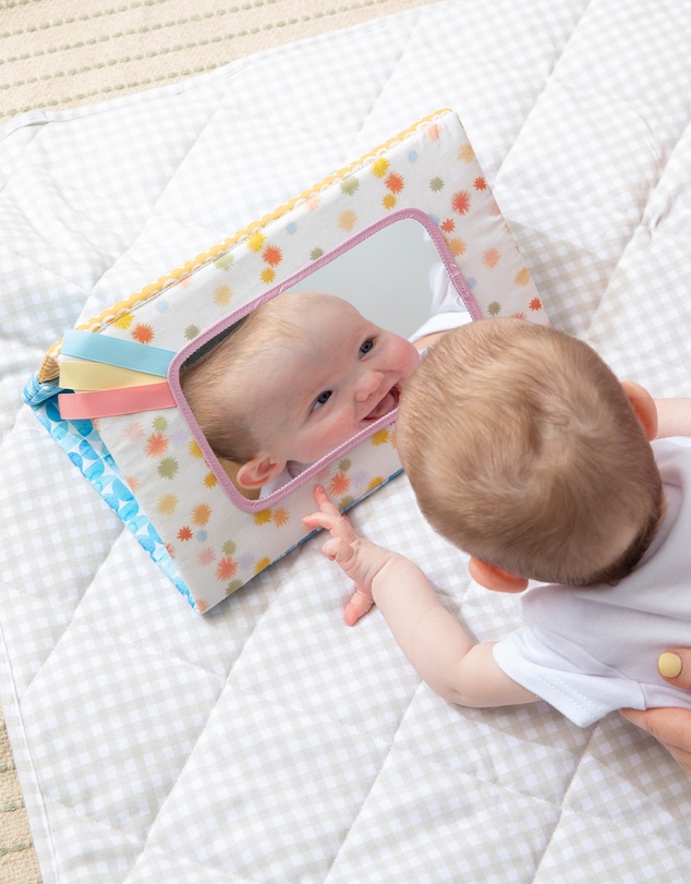 Playground - Playground Box 1: Hello World (0-3M)