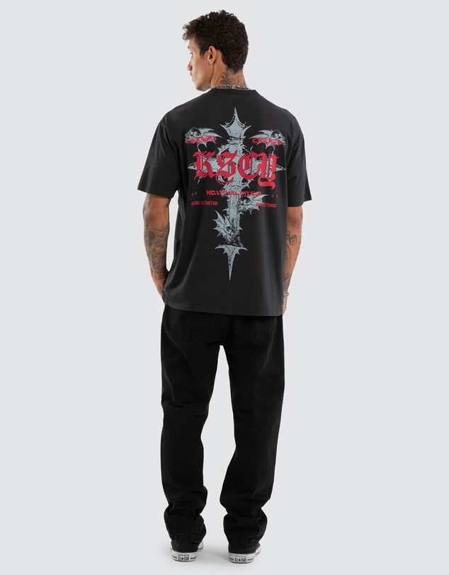 Kiss Chacey - Underground Box Fit Tee