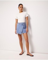 AERE - Eliza Slim Crew Neck Tee