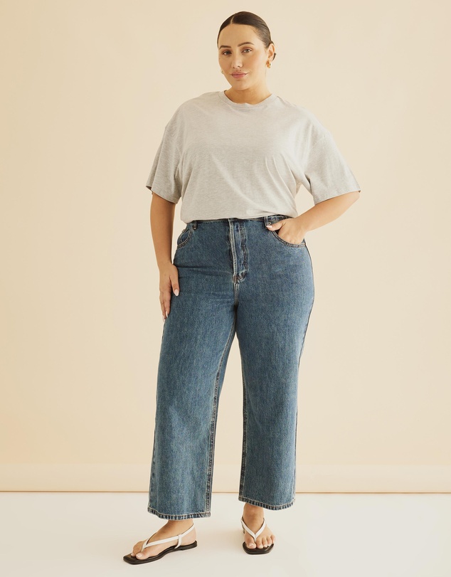 Atmos&Here Curvy - Organic Cotton Boyfriend Tee