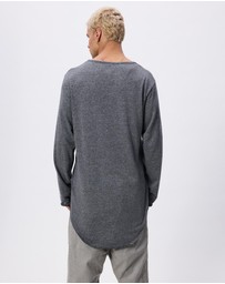 Surrounded By Ghosts - The Howlite Long Sleeve T-Shirt