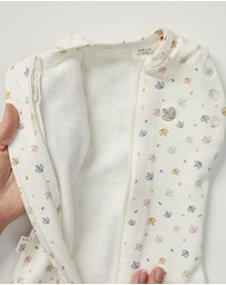 Grow Kindly - Swaddle Sleeping Bag in Rainbow Dreaming - 1 TOG