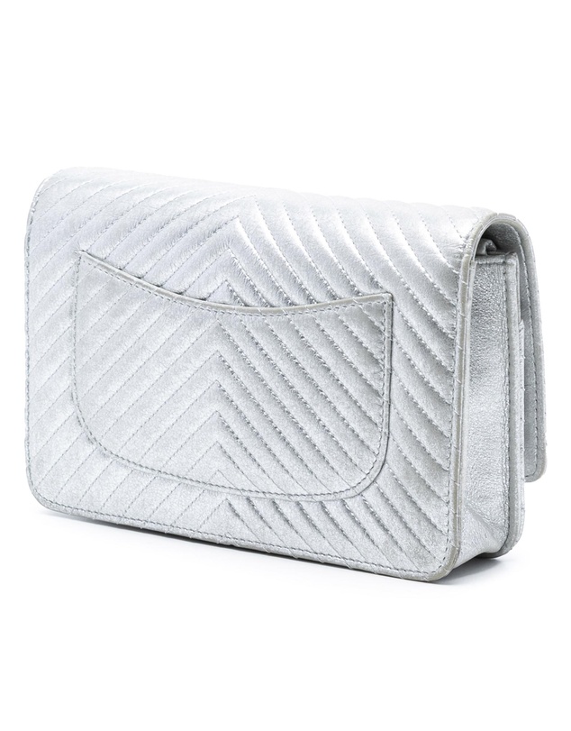 Pre-Loved by Azura Reborn - Pre-Loved CC Chevron Metallic Lambskin Wallet On Chain