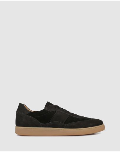 Black/black