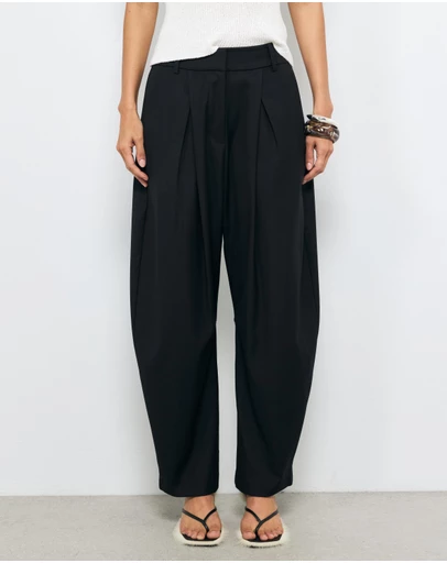AERE - Tailored Barrel Leg Trousers