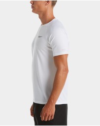 Nike - Essential Short Sleeve Hydroguard Top