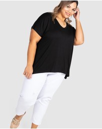 Love Your Wardrobe - Amira Extended Sleeve Swing Tee