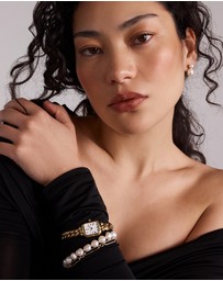 Michael Hill - Cultured Freshwater Pearl Bracelet in 10kt Yellow Gold