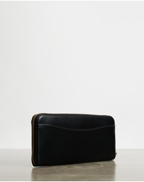 Coach - Essential Slim Accordion Zip Wallet