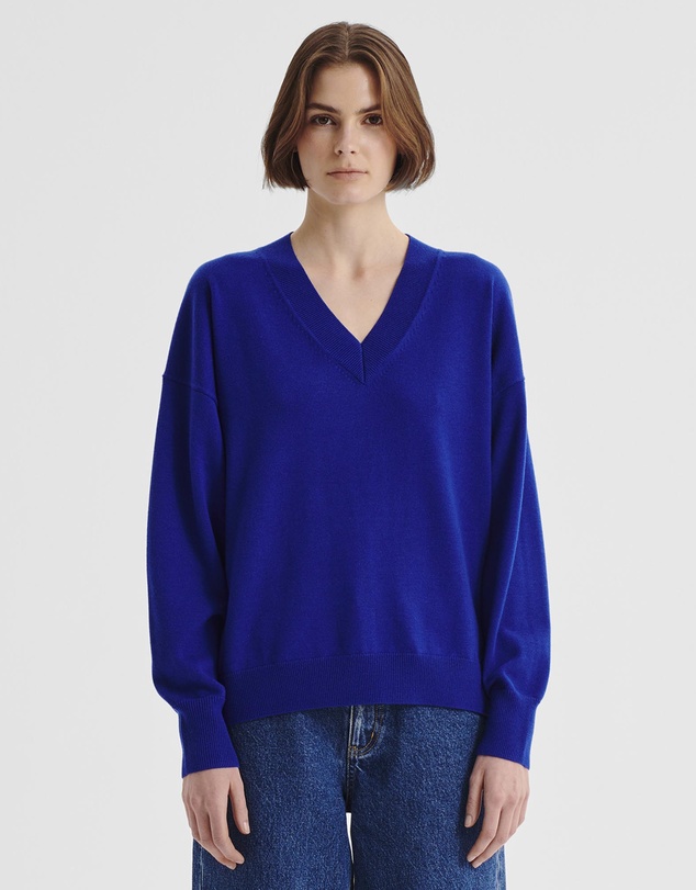 Morrison - Payton V-Neck Merino Knit Pullover