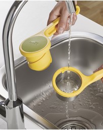 Joseph Joseph - Helix Citrus Juicer (Yellow)