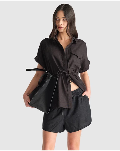 Decjuba - D-Luxe Linen Blend Curved Shorts