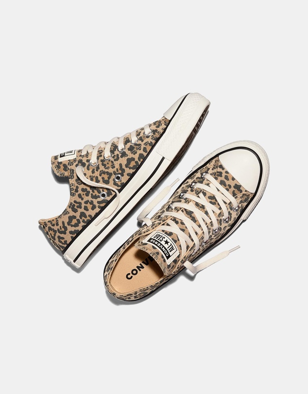 Converse - Chuck Taylor All Star - Women's