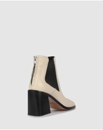 Beau Coops - Lativia Ankle Boots