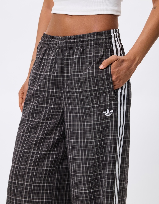 adidas Originals - Check Trackpants