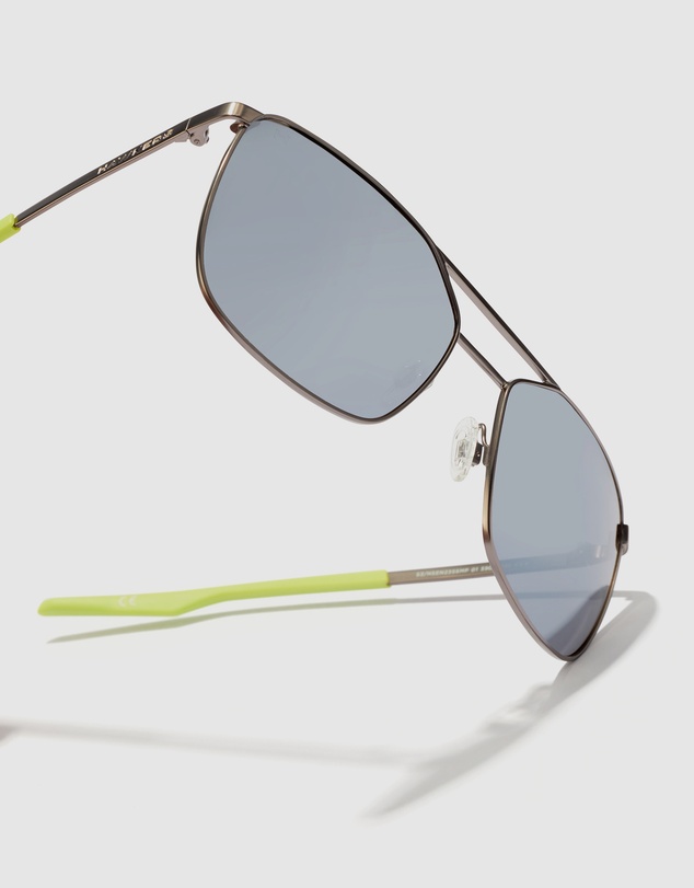 Hawkers Co - HAWKERS - Polarized Gun Metal Chrome SENSE Sunglasses for Men and Women UV400