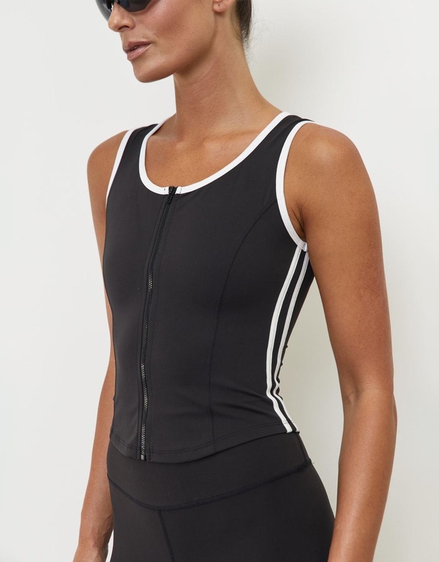 Pinky & Kamal - Sport Vest