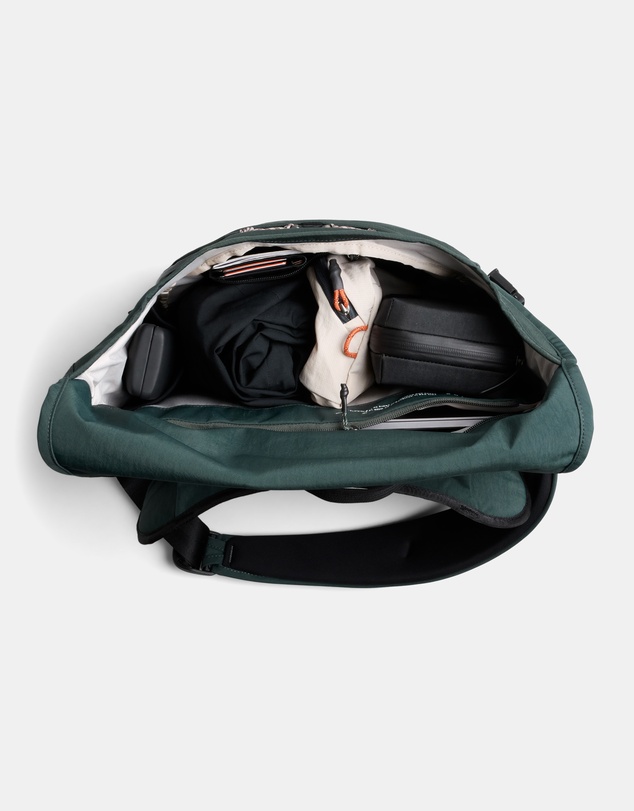 Bellroy - Venture Messenger 14
