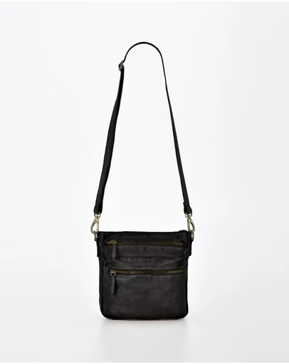 Cobb & Co - Mawson Washed Leather Multiple Pocket Crossbody
