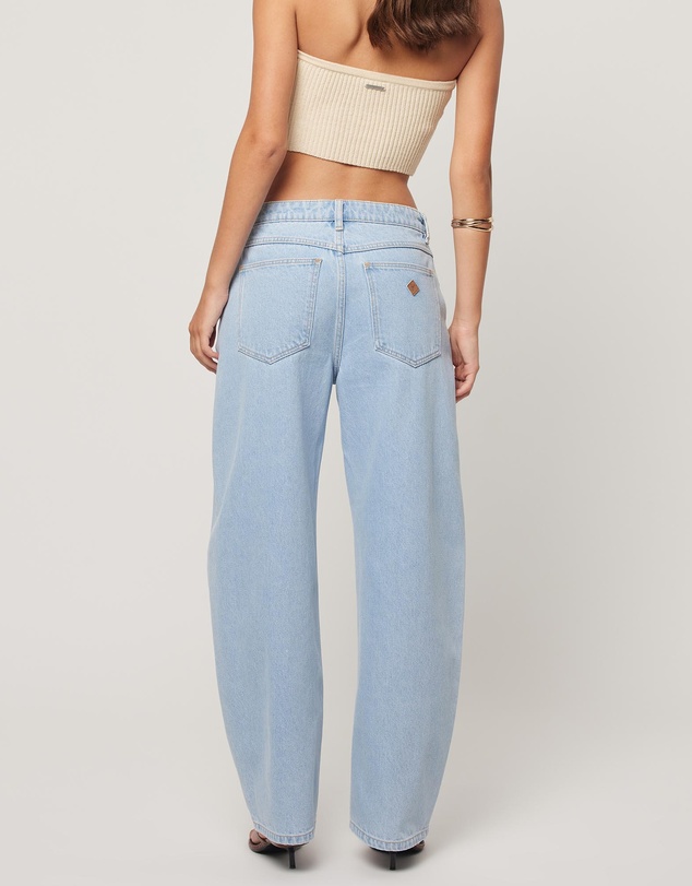 Abrand - 95 Mid Barrel Jeans