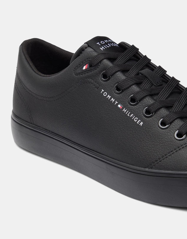 Tommy Hilfiger - TH Hi Vulc Core Low Lth II Ess - Men's