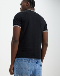 Fred Perry - Twin Tipped T-Shirt