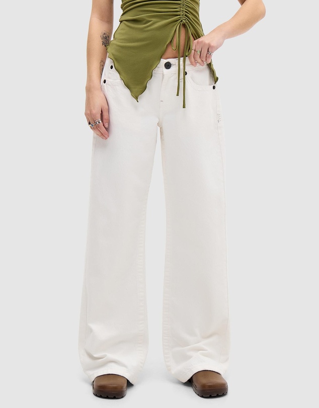 BDG By Urban Outfitters - BDG Kayla Lowrider Jeans