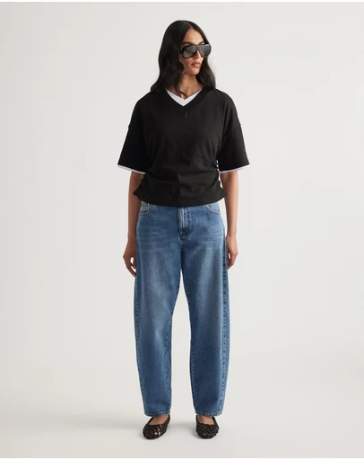 Decjuba - Alicia V Neck Boxy Tee