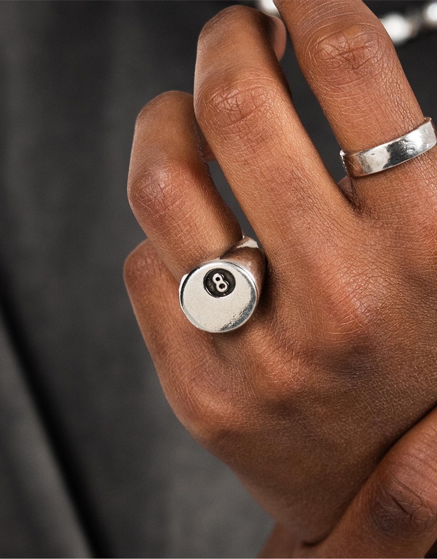 TwoJeys - 8 Ball Ring