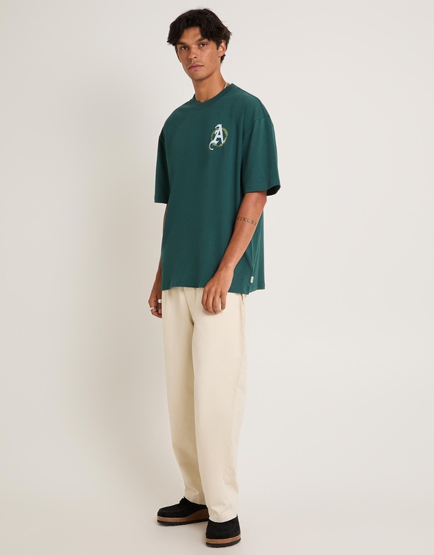Arvust - House Of Wellness T-Shirt