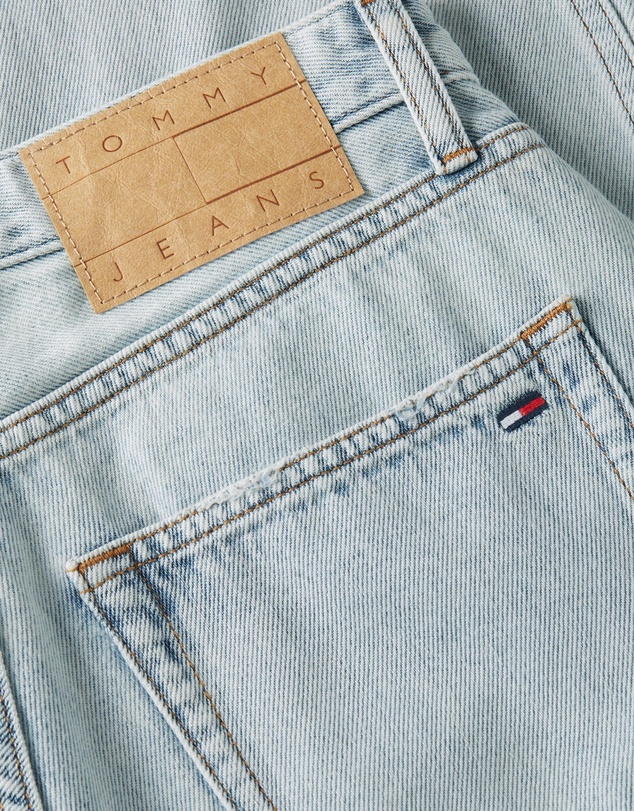 Tommy Jeans - Ella Midrise Barrel Crop Jeans