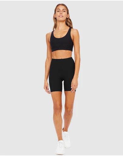 The Upside - Peached 6-in Pocket Spin Shorts